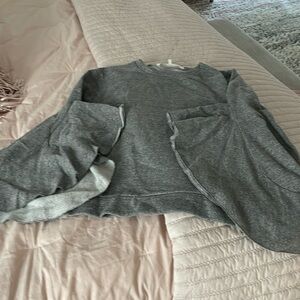 Rachel Roy size XL flutter sleeve sweatshirt